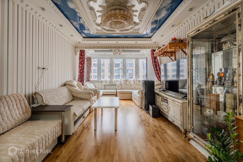 Продаётся 3-комнатная квартира, 76 м²