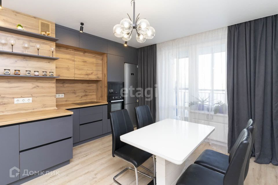 Продаётся 3-комнатная квартира, 71.7 м²