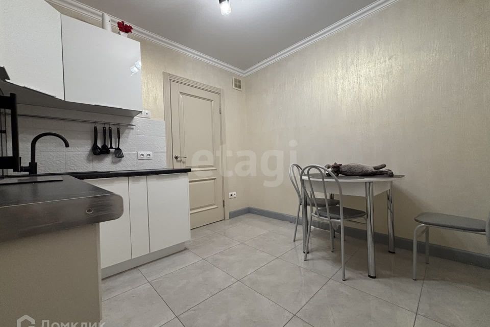Продаётся 1-комнатная квартира, 35 м²