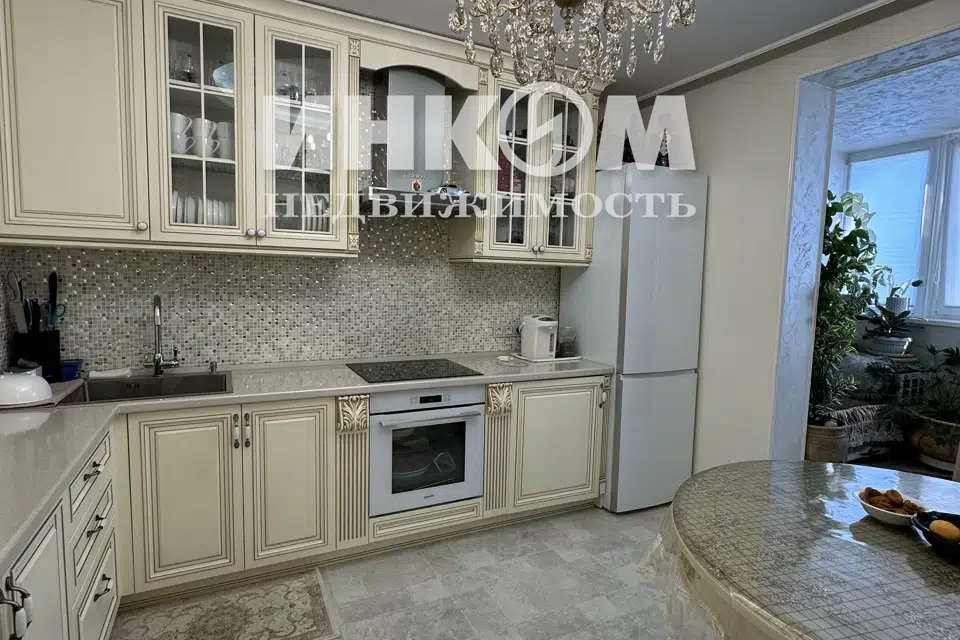 Продаётся 2-комнатная квартира, 60.2 м²