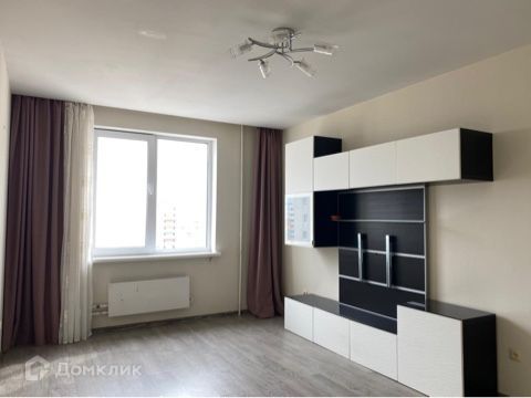 Продаётся 1-комнатная квартира, 49.4 м²