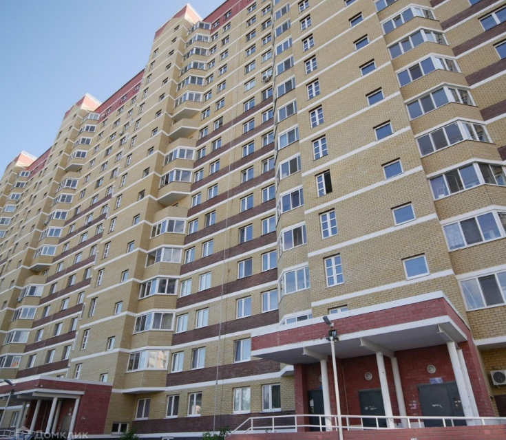 Продаётся 2-комнатная квартира, 72.8 м²