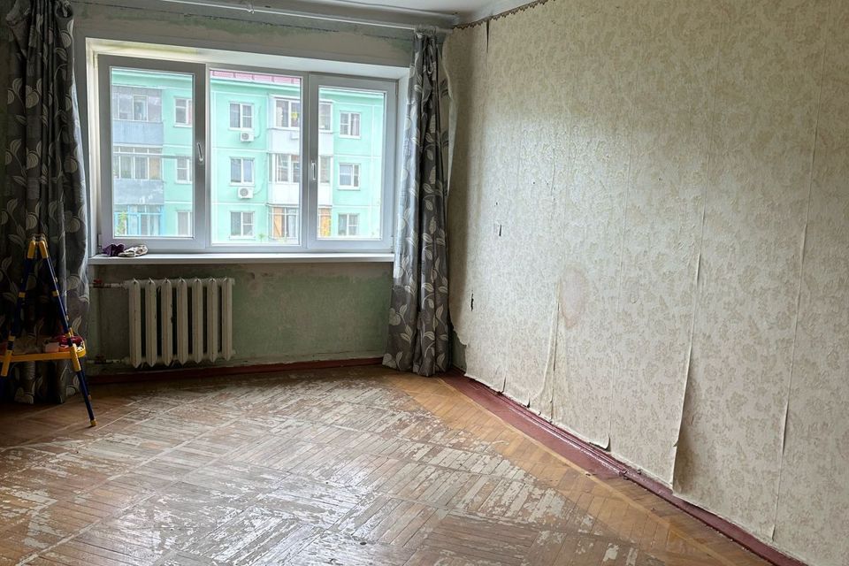 Продаётся 3-комнатная квартира, 63.6 м²