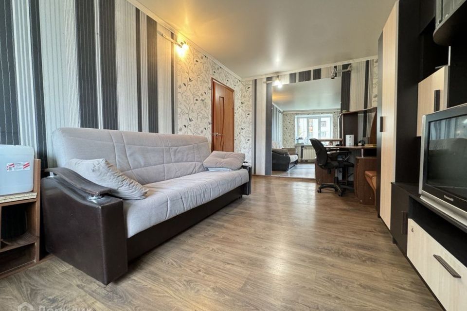Продаётся 3-комнатная квартира, 70.9 м²