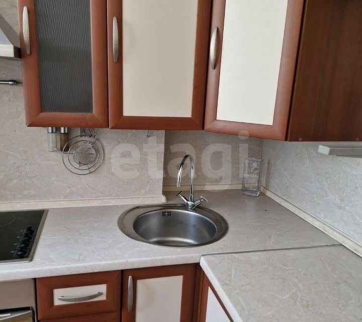 Сдаётся 3-комнатная квартира, 60.1 м²