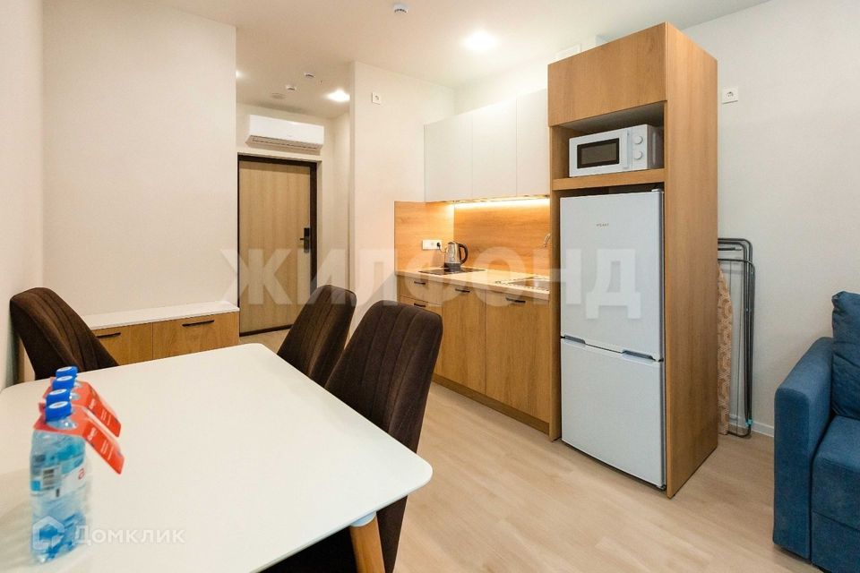 Сдаётся 1-комнатная квартира, 32 м²