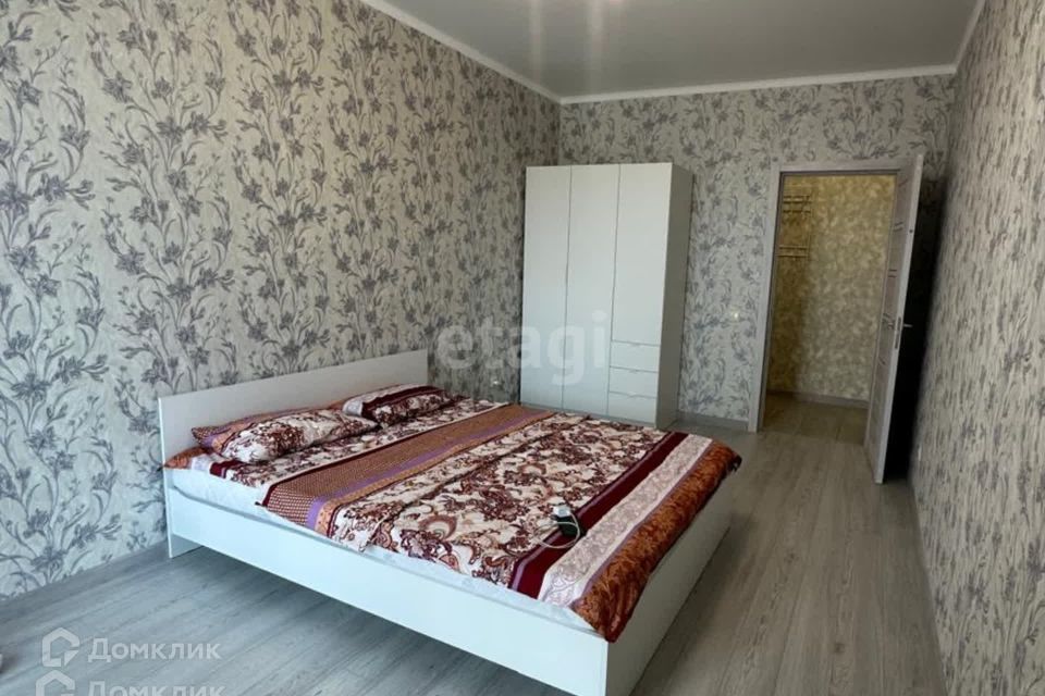 Сдаётся 1-комнатная квартира, 38 м²
