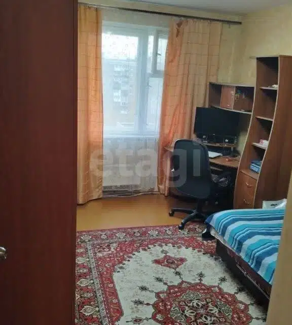 Продаётся 3-комнатная квартира, 63.8 м²