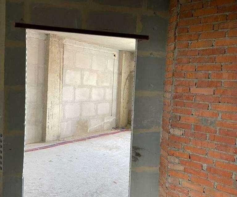 Продаётся 4-комнатная квартира, 122.8 м²
