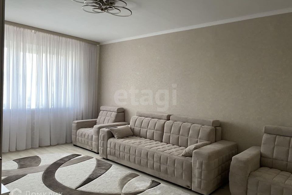 Продаётся 3-комнатная квартира, 92 м²