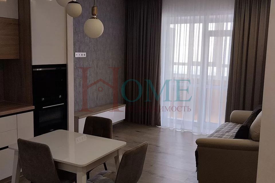 Сдаётся 1-комнатная квартира, 50 м²