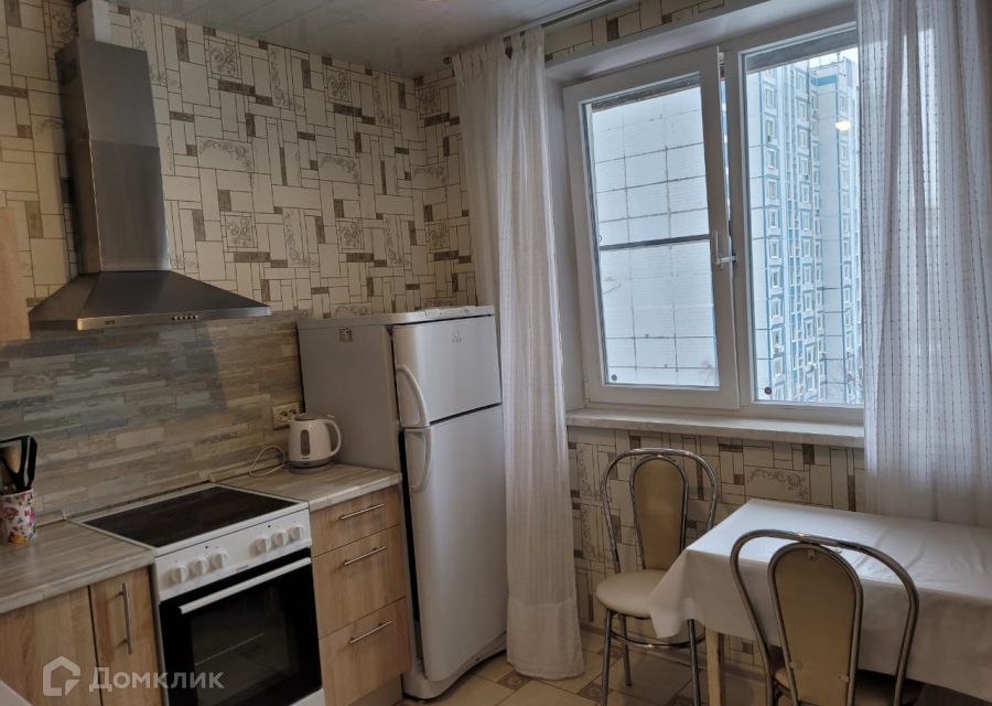 Сдаётся 1-комнатная квартира, 40 м²