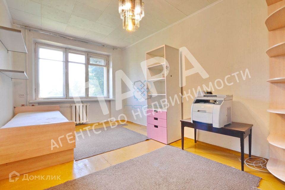 Сдаётся 1-комнатная квартира, 37 м²