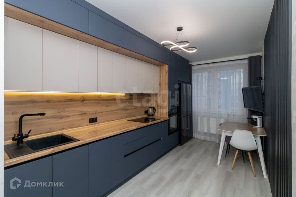 Продаётся 3-комнатная квартира, 77 м²