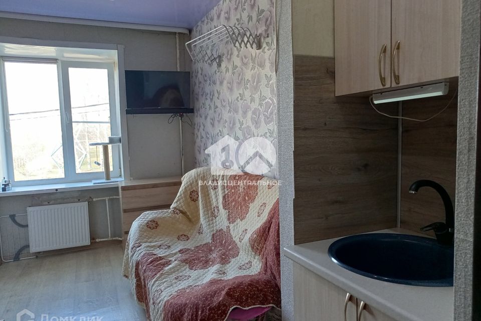 Продаётся комната в 5-комн. квартире, 10 м²