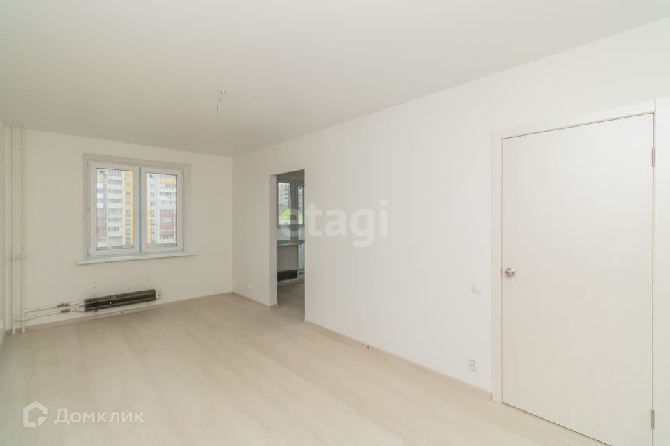 Продаётся 1-комнатная квартира, 36.7 м²