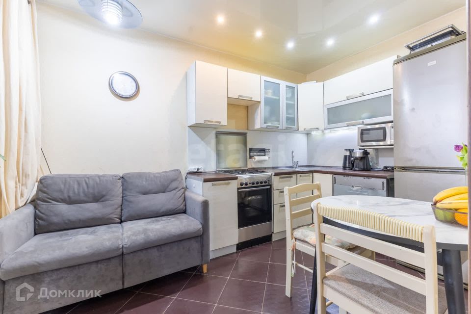 Продаётся 2-комнатная квартира, 55.2 м²