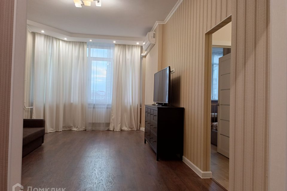 Продаётся 2-комнатная квартира, 56.3 м²