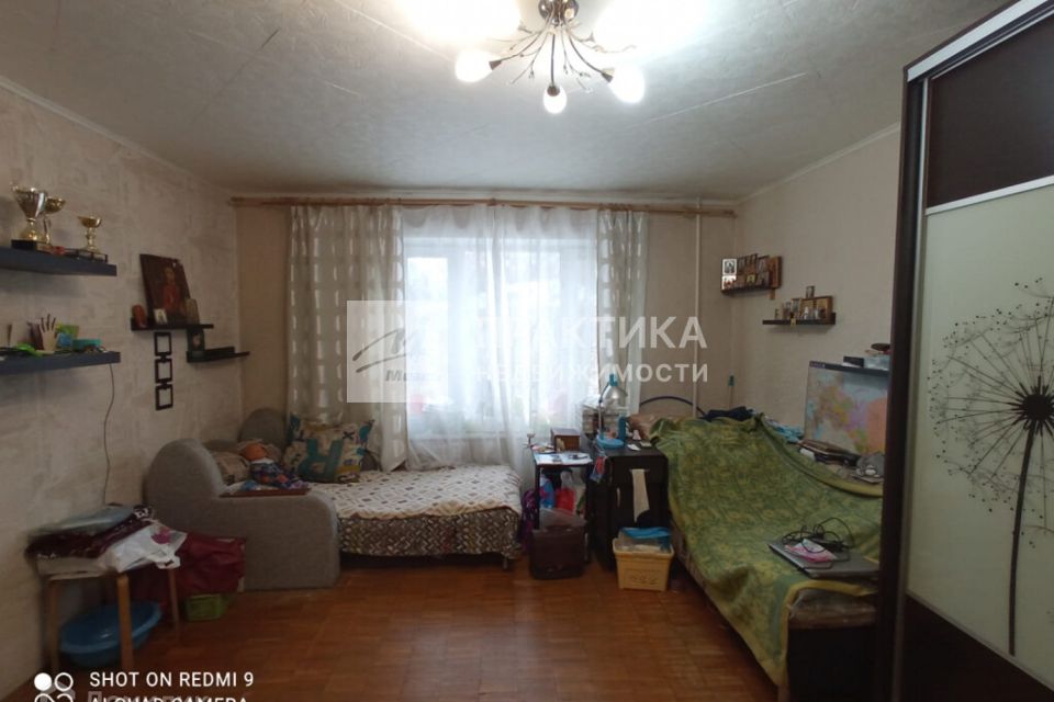 Продаётся 3-комнатная квартира, 59.8 м²