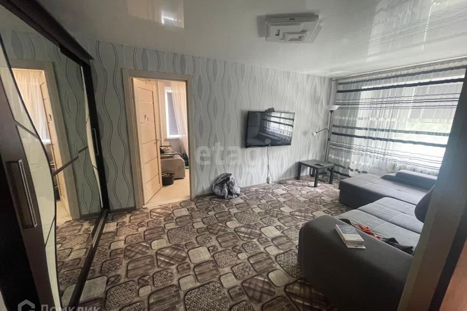 Продаётся 2-комнатная квартира, 42 м²