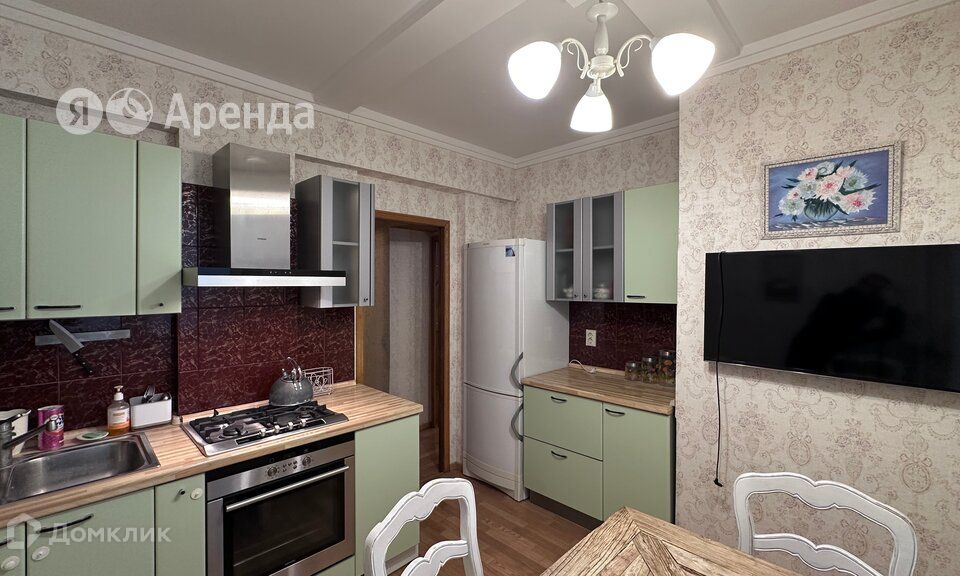 Сдаётся 2-комнатная квартира, 55 м²