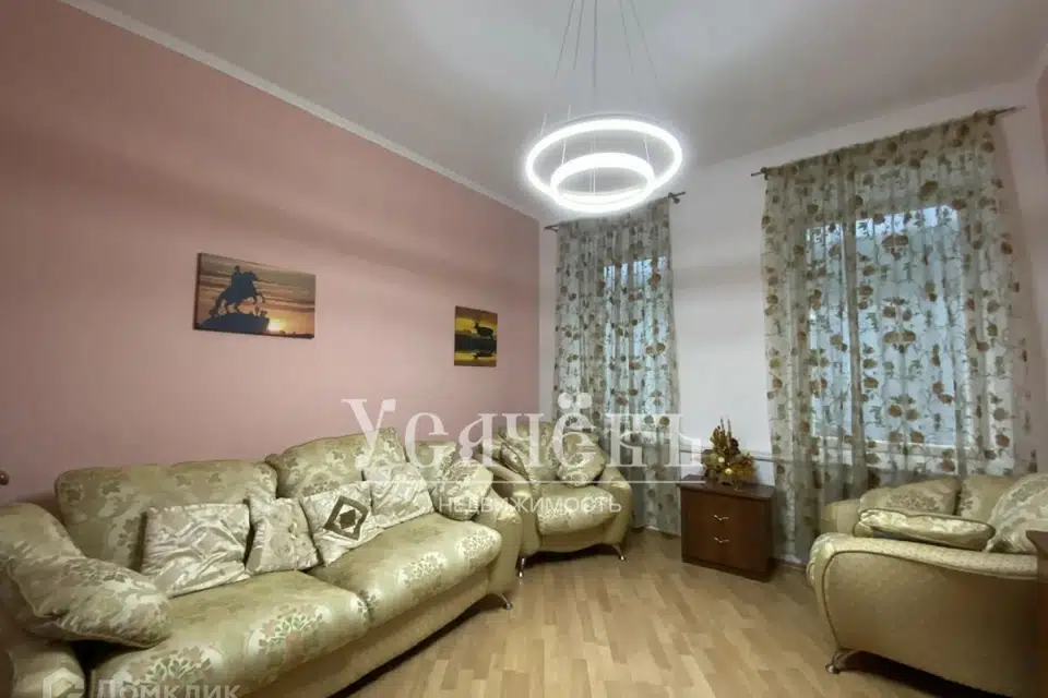Продаётся 4-комнатная квартира, 119.3 м²