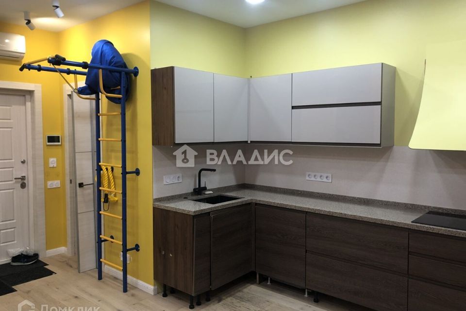 Продаётся 1-комнатная квартира, 44 м²