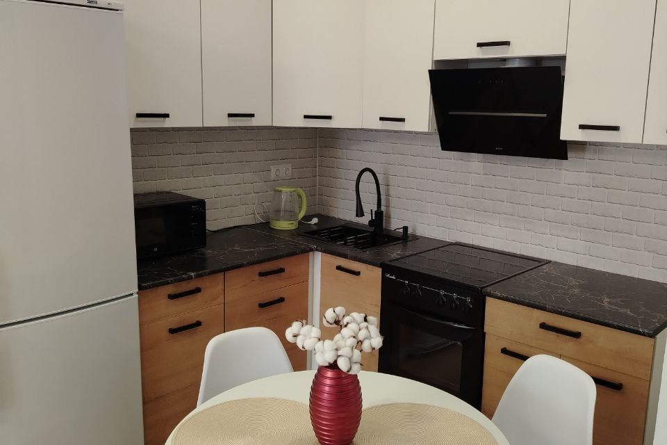 Сдаётся 2-комнатная квартира, 35.6 м²