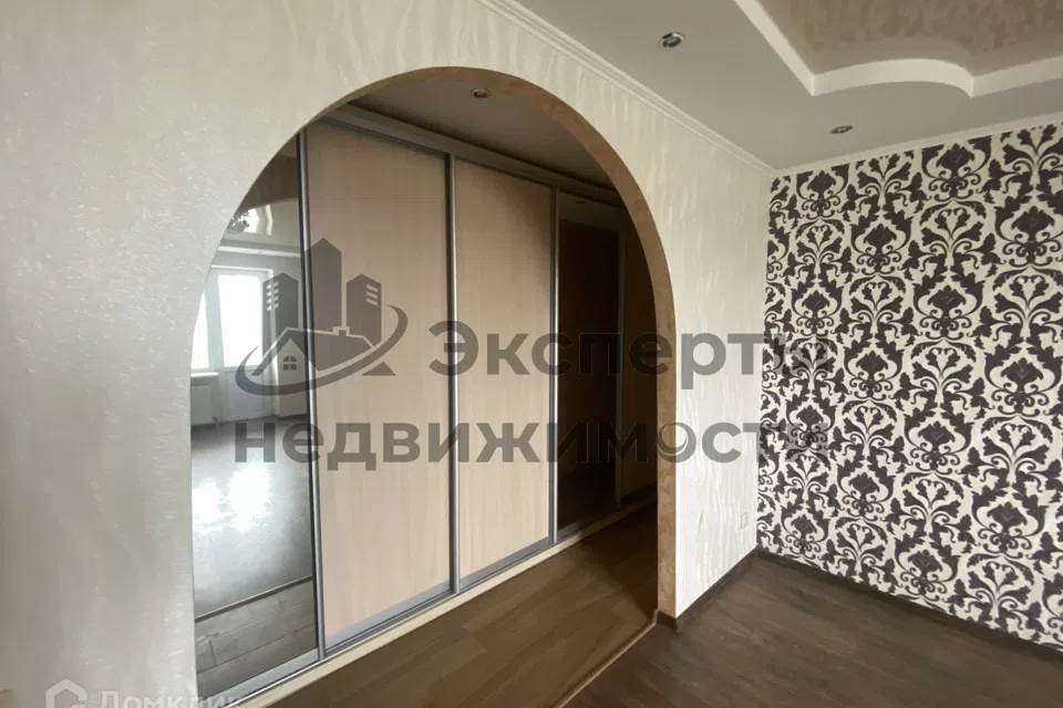 Продаётся 3-комнатная квартира, 70.6 м²