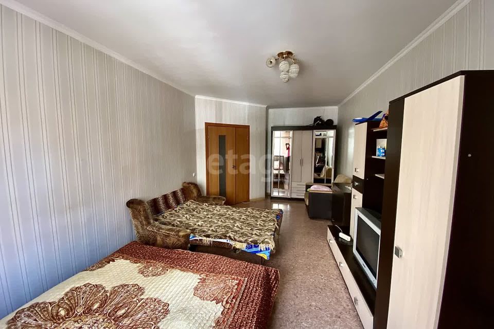 Продаётся 1-комнатная квартира, 43.7 м²