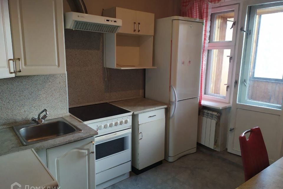Сдаётся 1-комнатная квартира, 38 м²