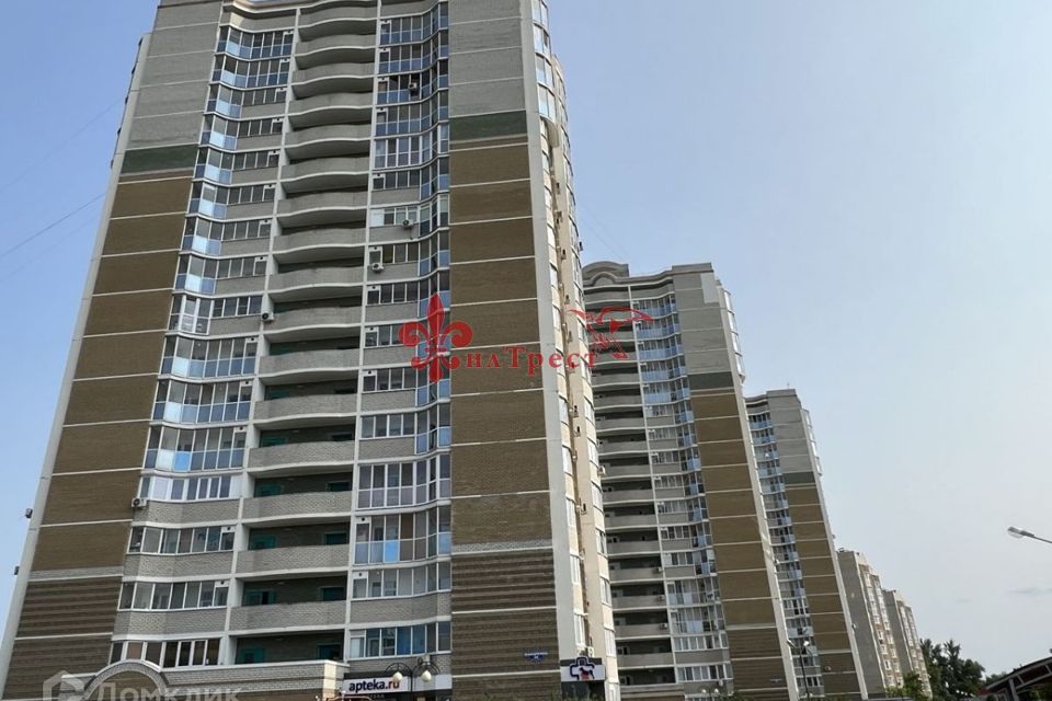 Продаётся 1-комнатная квартира, 39.5 м²