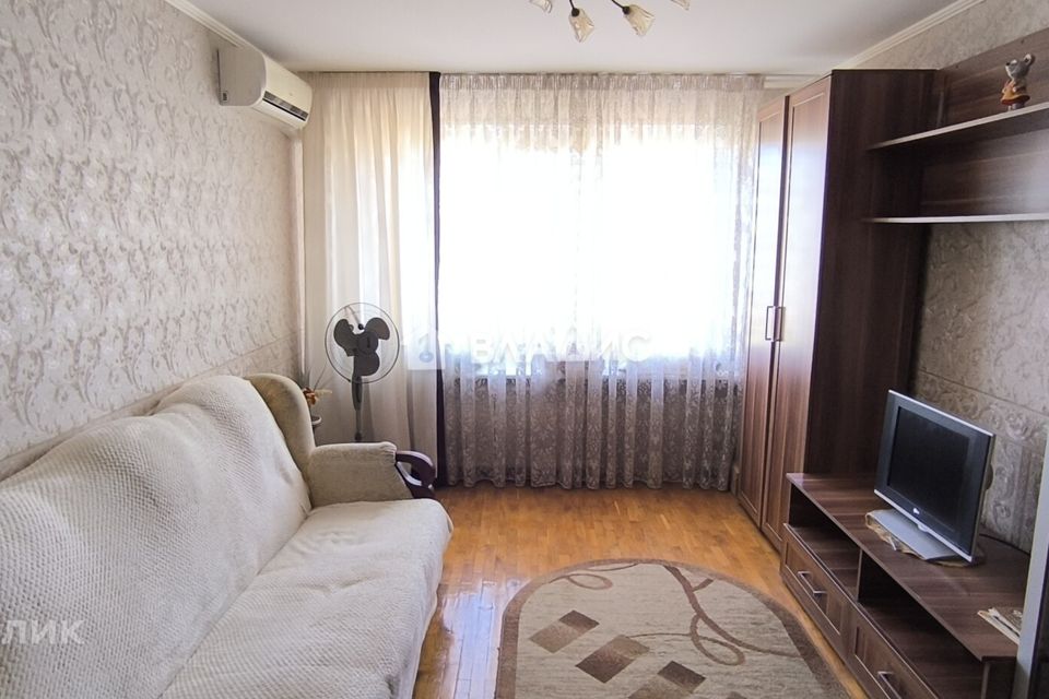 Продаётся 3-комнатная квартира, 61.6 м²