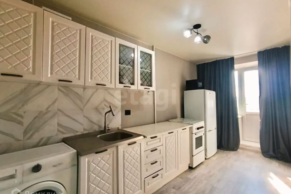 Продаётся 1-комнатная квартира, 35.2 м²