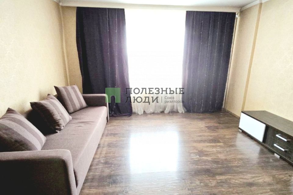 Сдаётся 2-комнатная квартира, 55 м²
