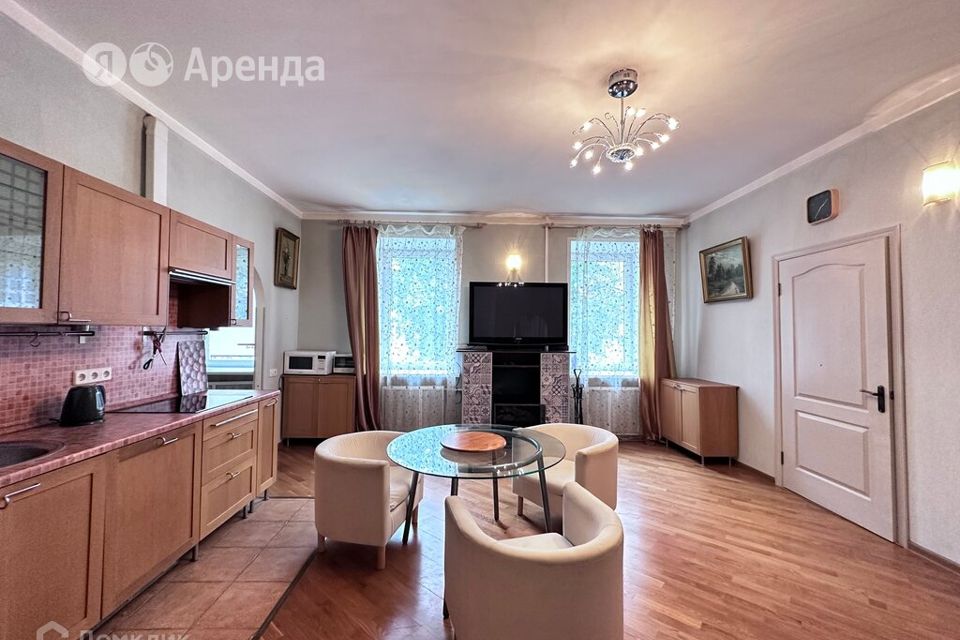 Сдаётся 3-комнатная квартира, 65.8 м²