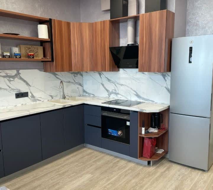 Сдаётся 1-комнатная квартира, 55.8 м²