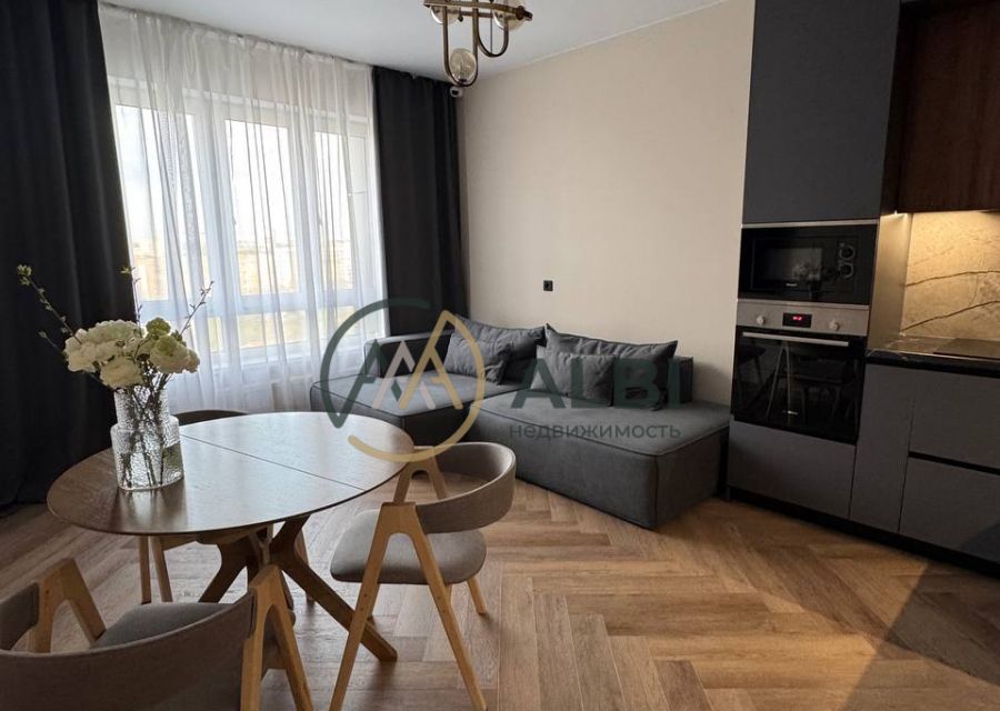 Продаётся 3-комнатная квартира, 70.6 м²