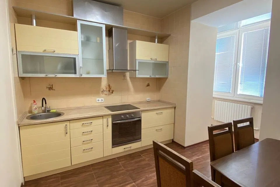 Сдаётся 2-комнатная квартира, 42 м²