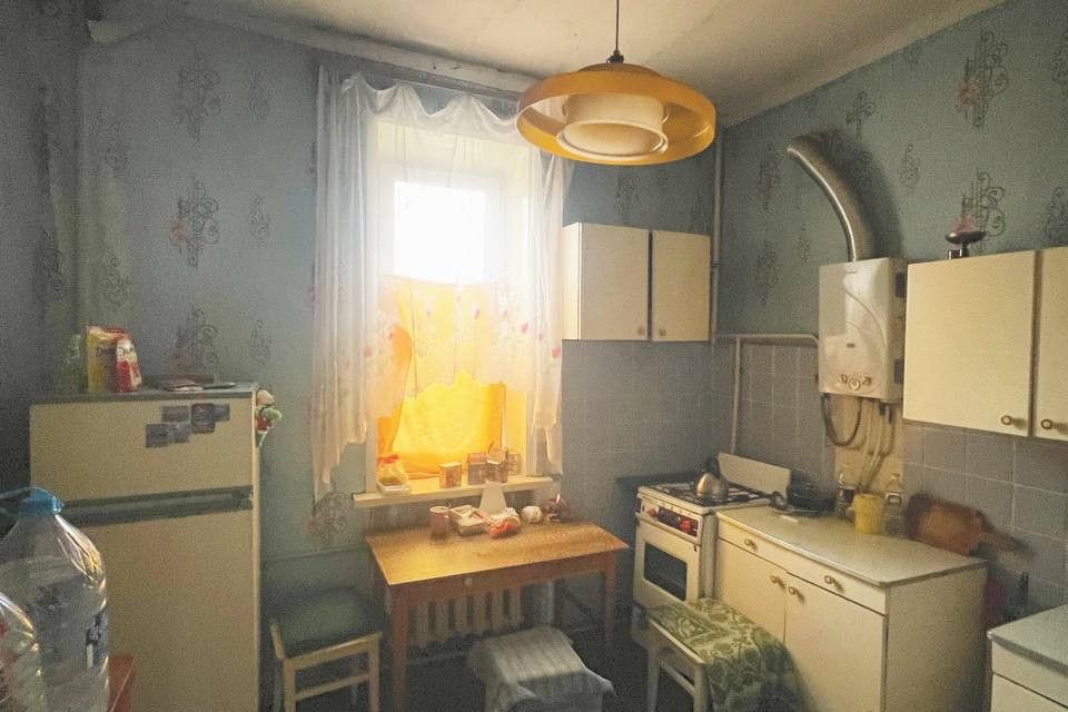 Продаётся 2-комнатная квартира, 55.8 м²