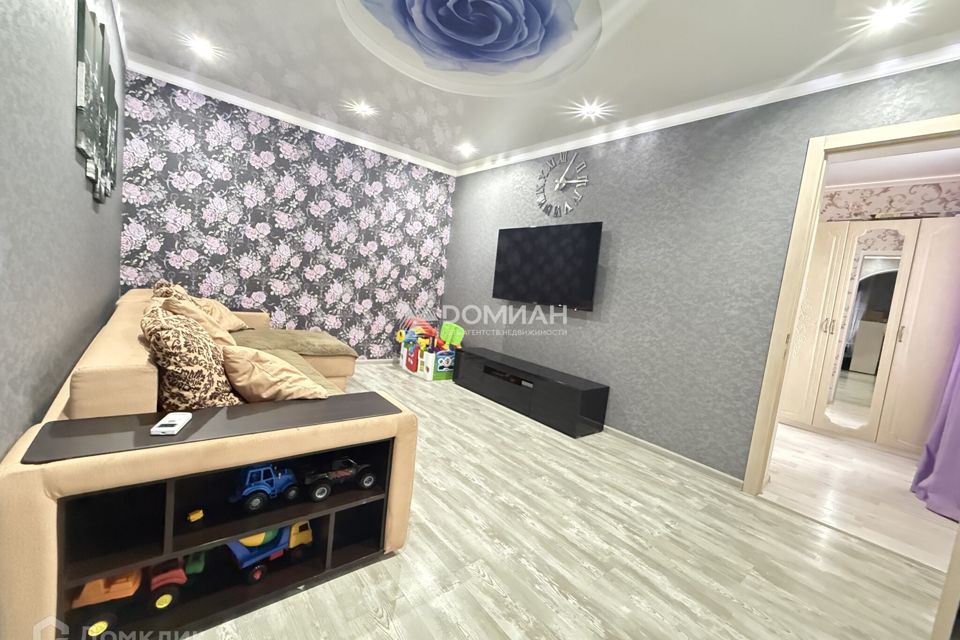 Продаётся 3-комнатная квартира, 56.4 м²