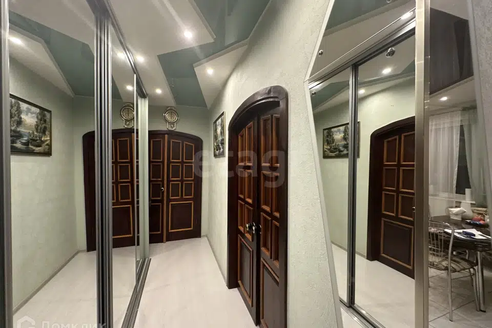Продаётся 3-комнатная квартира, 71.1 м²