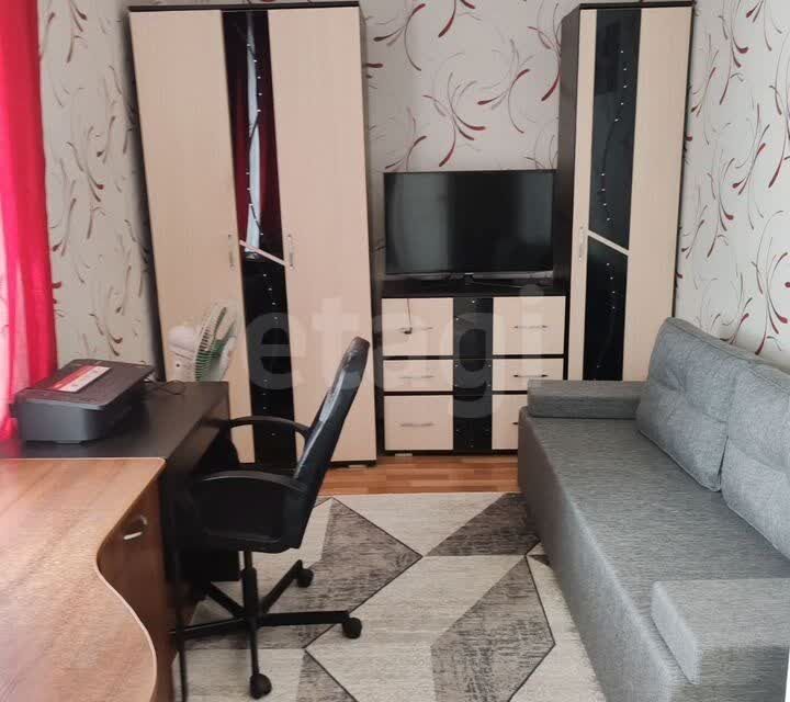 Продаётся 3-комнатная квартира, 56.3 м²