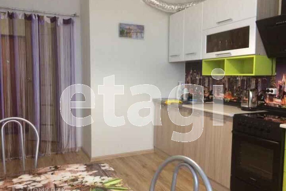 Сдаётся 1-комнатная квартира, 38 м²