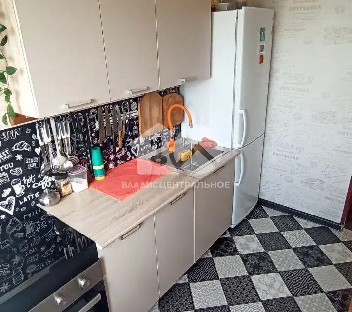 Продаётся 2-комнатная квартира, 43.4 м²