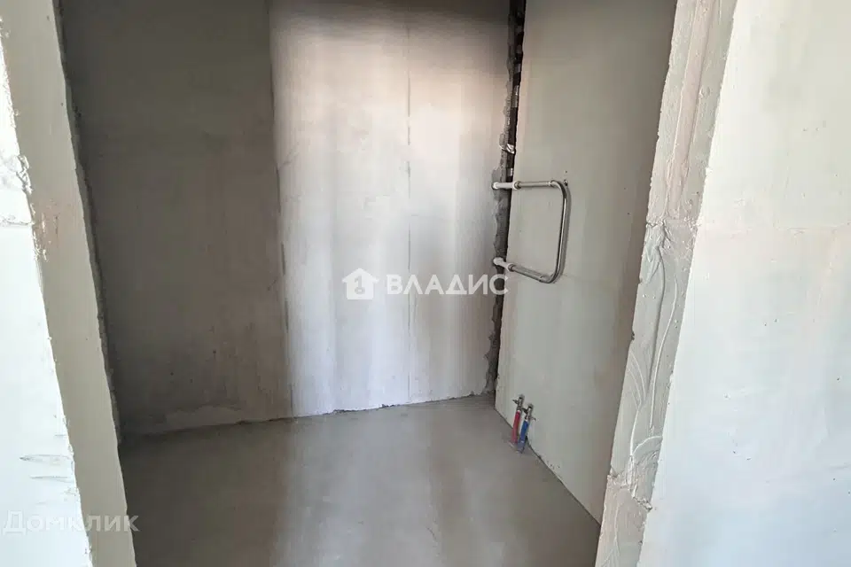 Продаётся 2-комнатная квартира, 65.2 м²