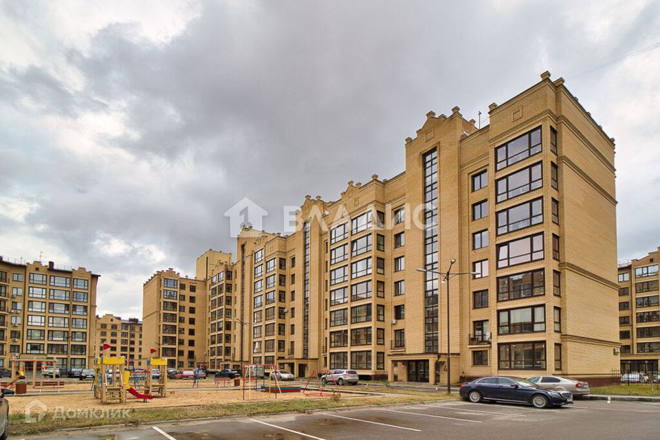 Продаётся 2-комнатная квартира, 72.35 м²