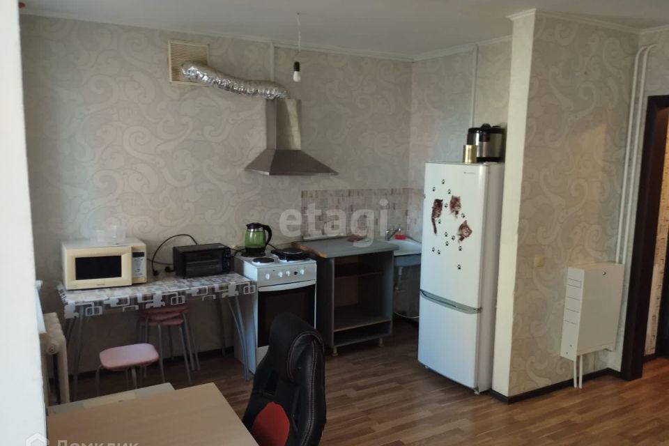 Продаётся 1-комнатная квартира, 27.4 м²