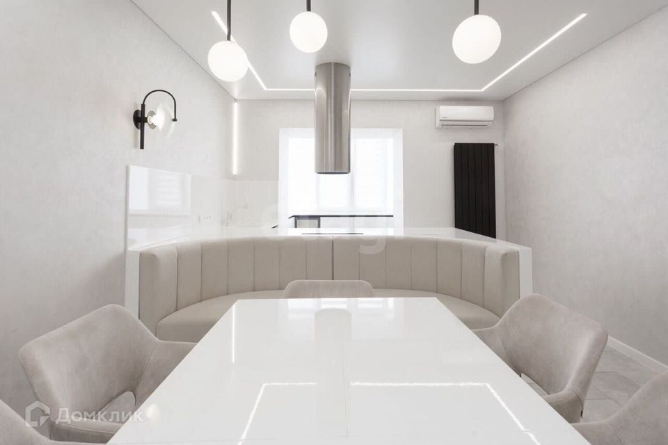Продаётся 1-комнатная квартира, 50 м²