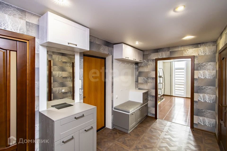 Продаётся 2-комнатная квартира, 64 м²